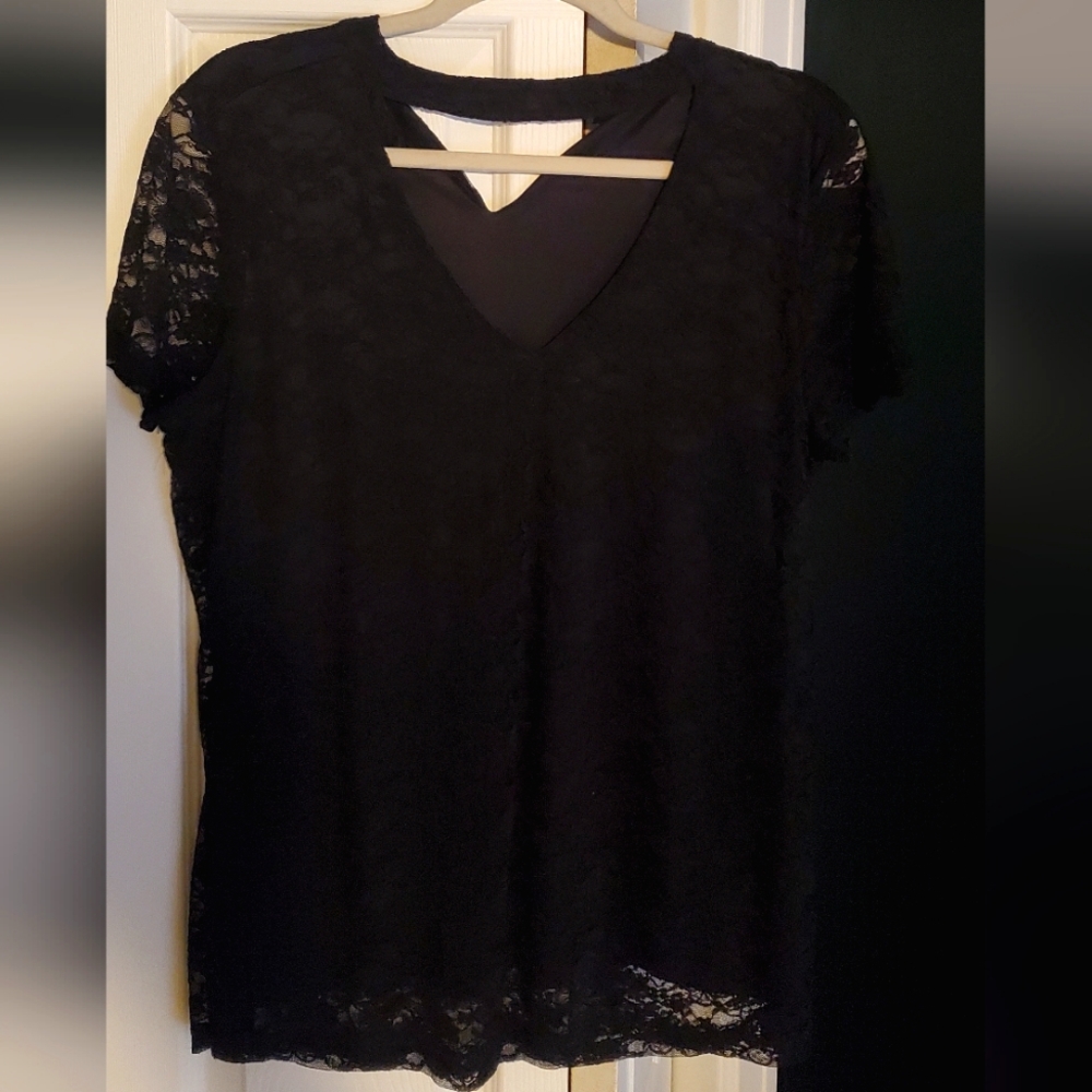 Black Lace Choker blouse, Torrid 00 (M/L/10) Goth fashion